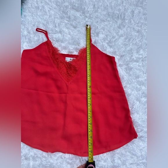 SOCIALITE CAMI TOP WITH LACE NECKLINE CORAL SIZE SMALL - Picture 6 of 6